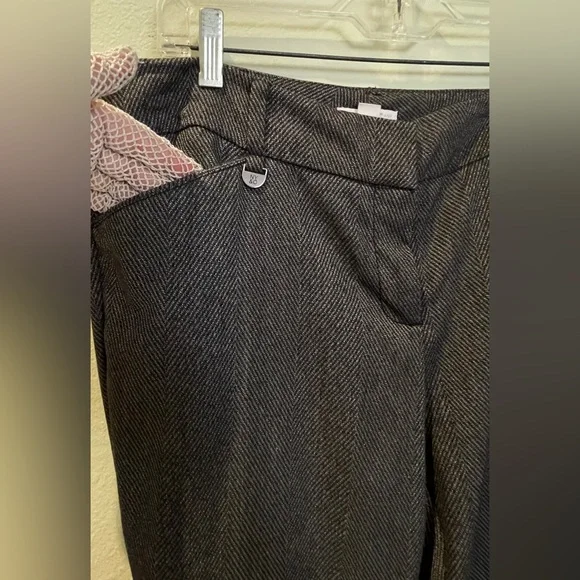 New York and Company Black and Gray Wide Leg Pants - Picture 9 of 15